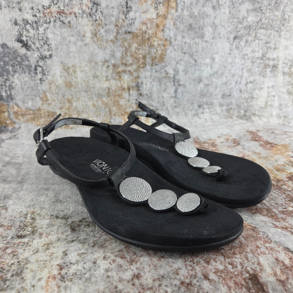 Vionic Elizabeth T Strap Thong Sandals Womens 9 Black Leather Silver Medallion